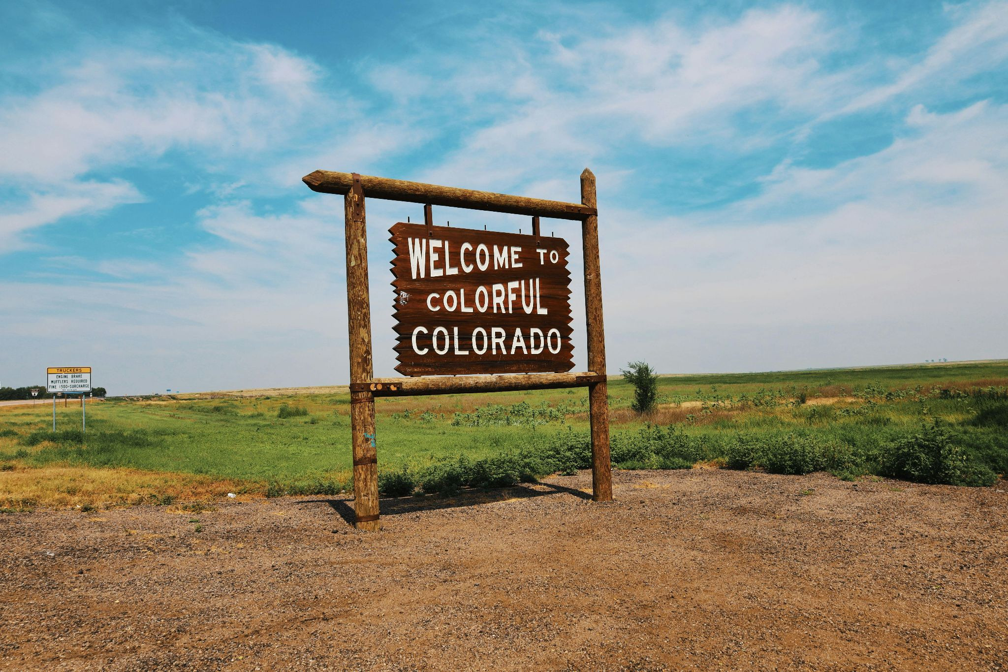 Welcome to Colorful Colorado sign